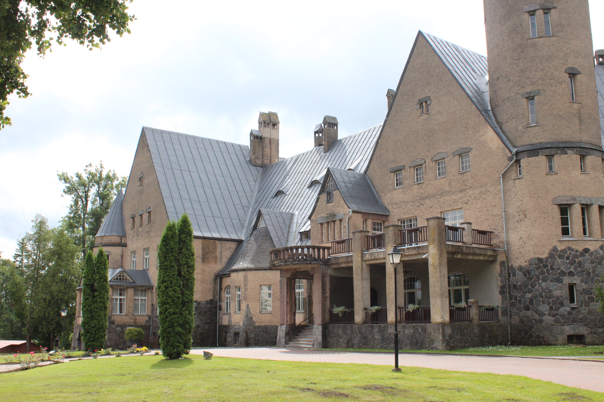 Taagepera loss, foto Helena-Reet