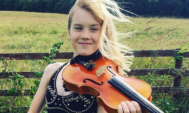 Estella Elisheva fiol