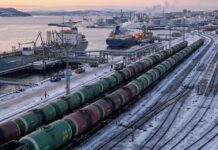 Växande oro i Norge för ekologiska risker: Murmansk blir Rysslands viktigaste nav för oljeexport.