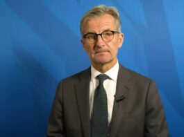 Riksbankchef Erik Thedéen till bankerna: Varför stiger inte sparräntorna?