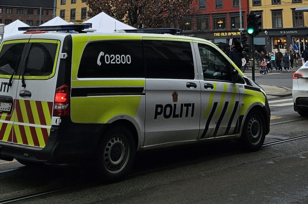 norra politsei nordenbladet Norge: Explosion vid USA:s ambassad i Oslo